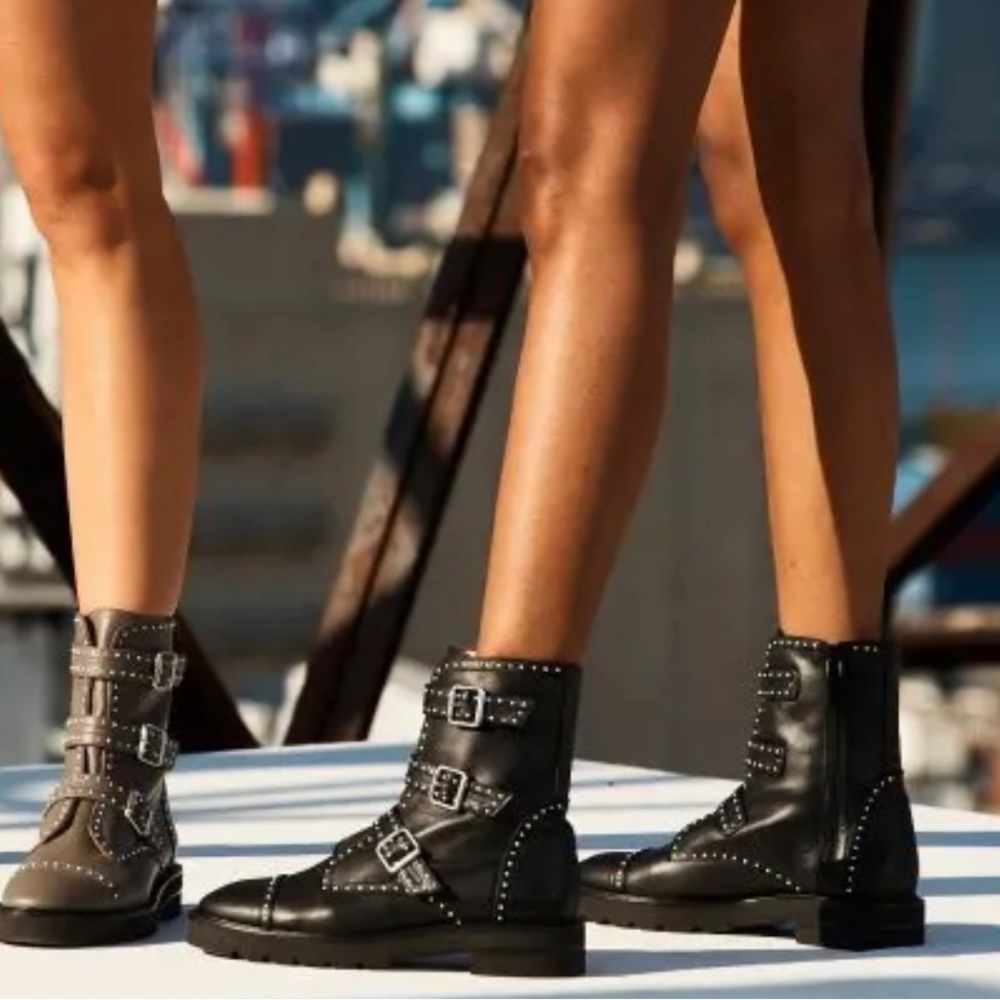 Brand New Stuart Weitzman Jesse Boot